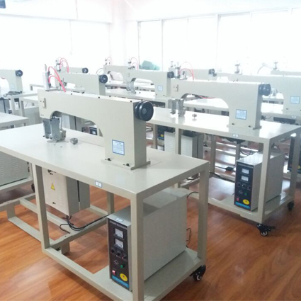 徐州供应超声波电焊机加工设备